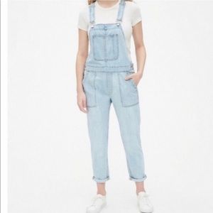 Gap denim relaxed fit overalls